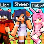 10 FRIENDS on one ANIMAL BLOCK in Minecraft!