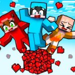 Atrapados en Un SOLO Bloque de CORAZÓN en Minecraft