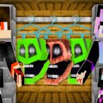 Using SCARY MIMICER to Troll Villagers in Minecraft