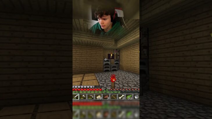 Don’t ever play this Minecraft mod… #minecraft #minecraftshorts #minecrafthorror