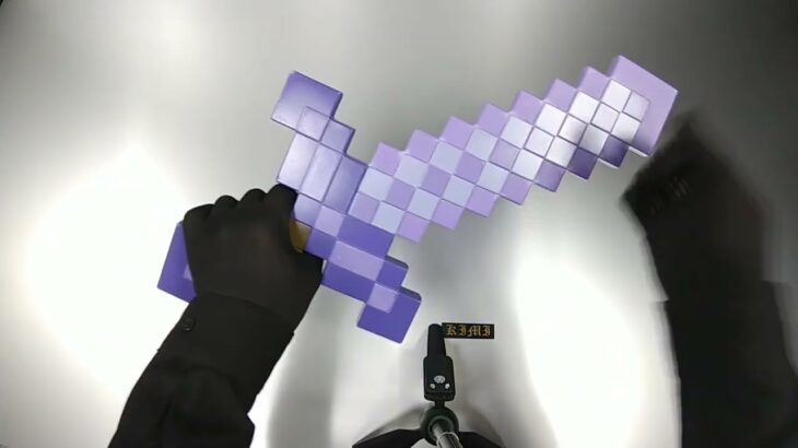 ダイヤモンドの剣 エンチャントバージョン マインクラフト Minecraftディスガイズ Disguise Minecraft 2020 なりきり エンチャントの剣 [キャラクターグッズ]Sword