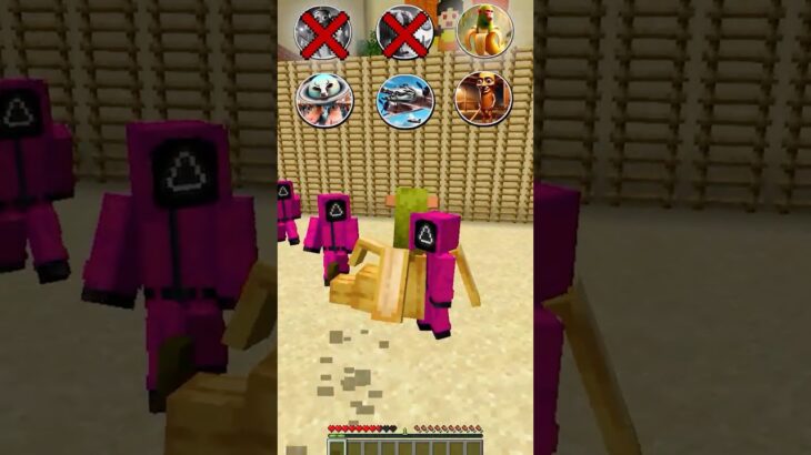Pit With Guards Squid Game vs Italian Brainrot Mods #minecraft #brainrot #italianbrainrot