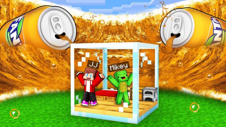 FANTA TSUNAMI vs. Mikey & JJ Doomsday GLASS Bunker – Minecraft (Maizen)